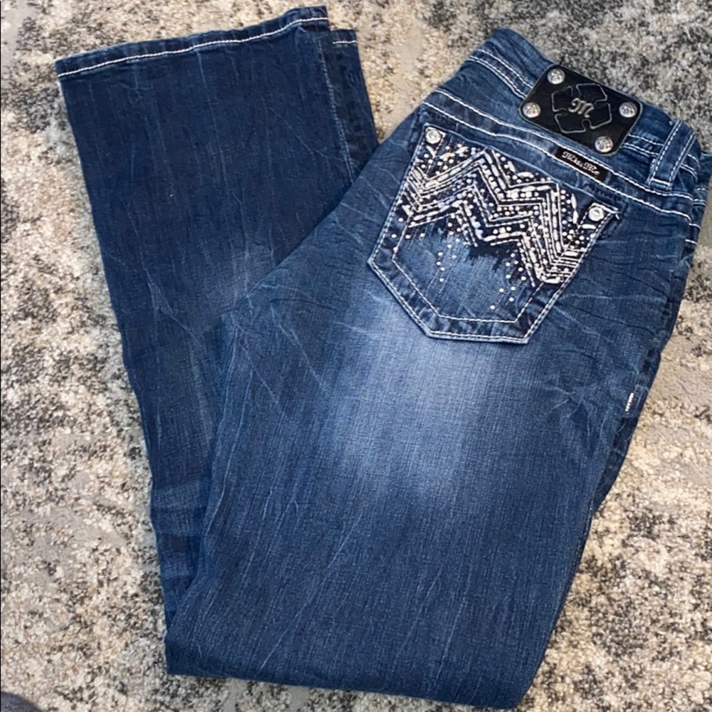 Miss Me Mid-Rise EasyBoot Jeans (29)